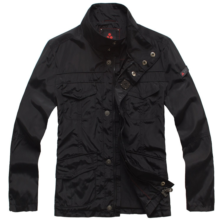 Peuterey Nero Stand-up Colletto Della Giacca PTM 0001